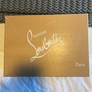 Christian Louboutin So Kate Pumps